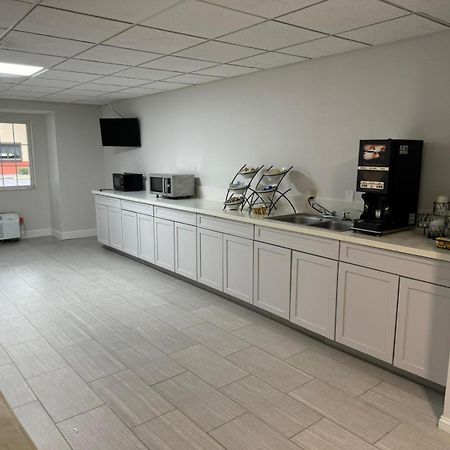 Microtel Inn By Wyndham Winston-Salem Esterno foto
