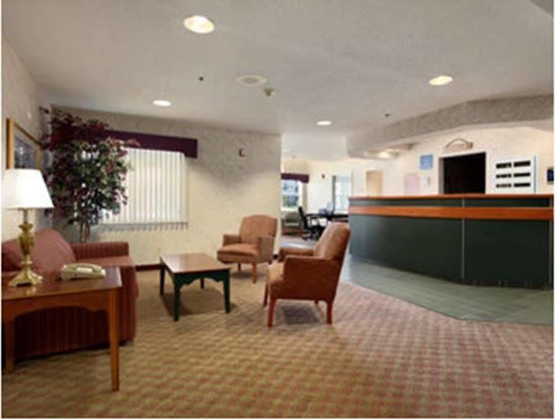 Microtel Inn By Wyndham Winston-Salem Esterno foto